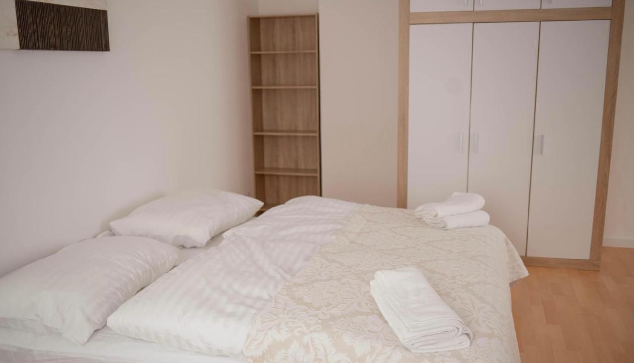 Apartament Rezidence Kbely - Free Parking Praga Zewnętrze zdjęcie