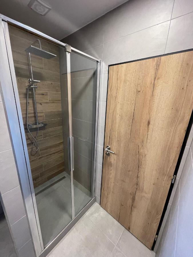 Apartament Rezidence Kbely - Free Parking Praga Zewnętrze zdjęcie