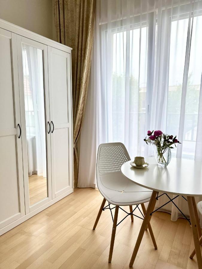 Apartament Rezidence Kbely - Free Parking Praga Zewnętrze zdjęcie
